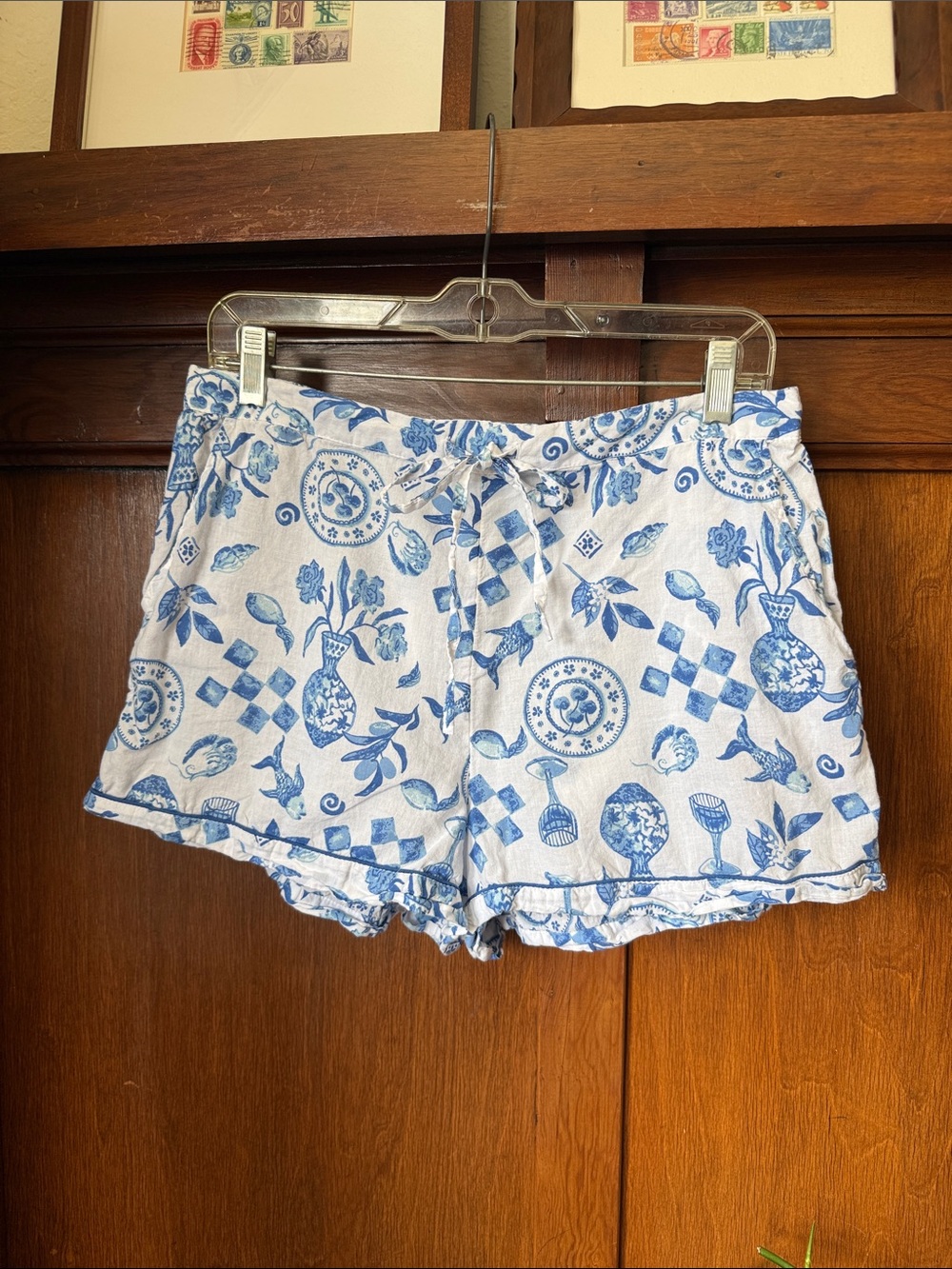 Cynthia Rowley White Pajama Shorts with Blue Floral & Vase Print